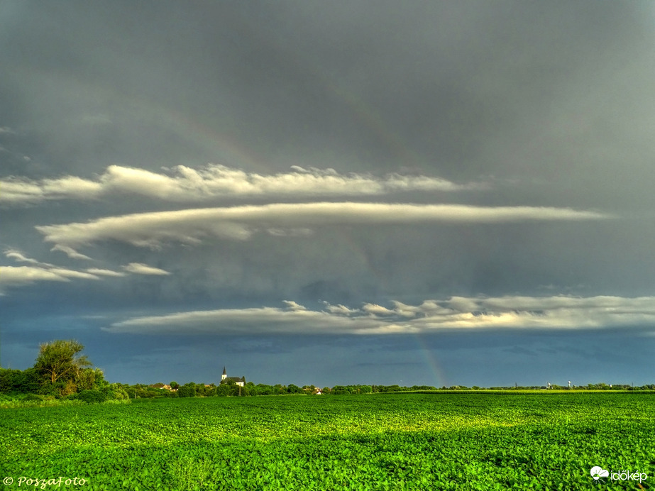 Tegnap koraesti szivárvány