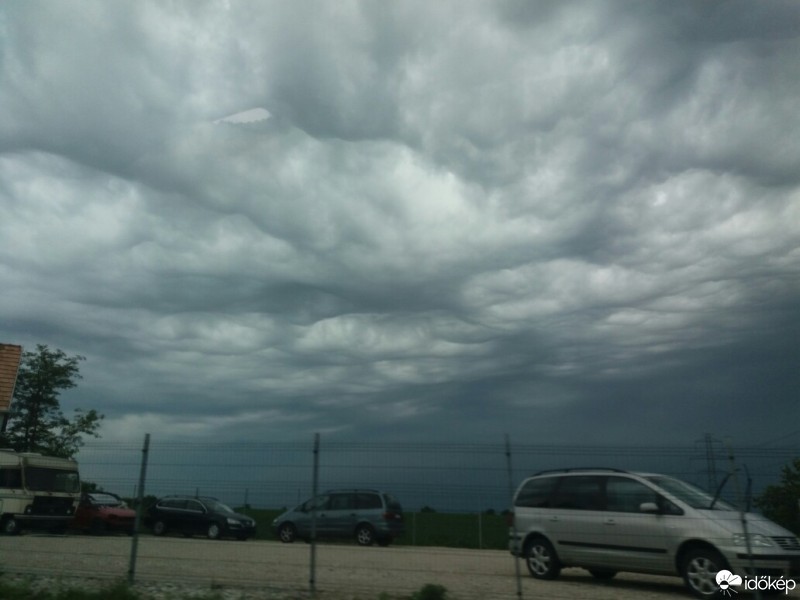 Észlelési fényképek