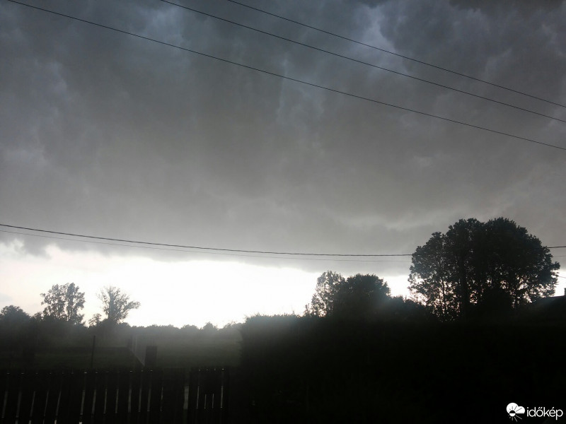 Észlelési fényképek