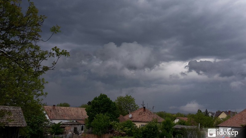 Észlelési fényképek