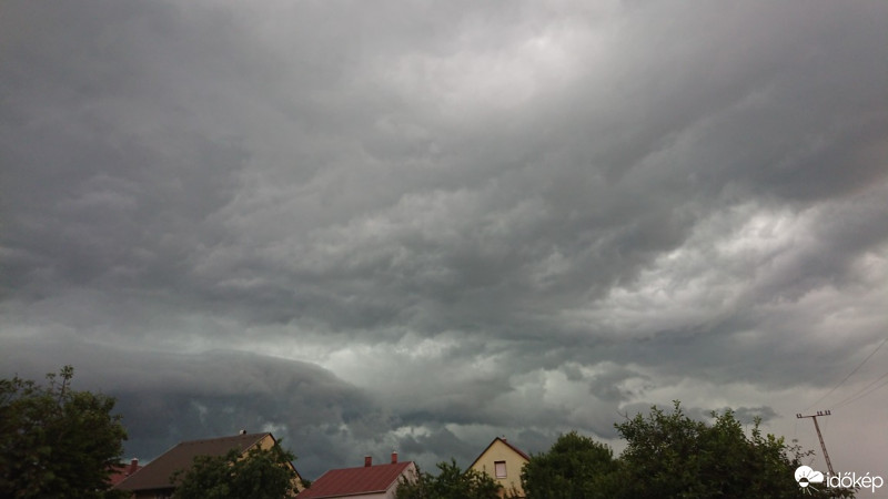 Észlelési fényképek