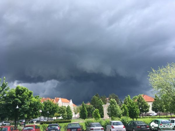 Gyöngyös