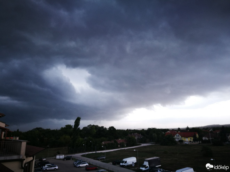 Észlelési fényképek