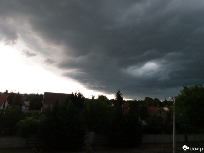 Észlelési fényképek