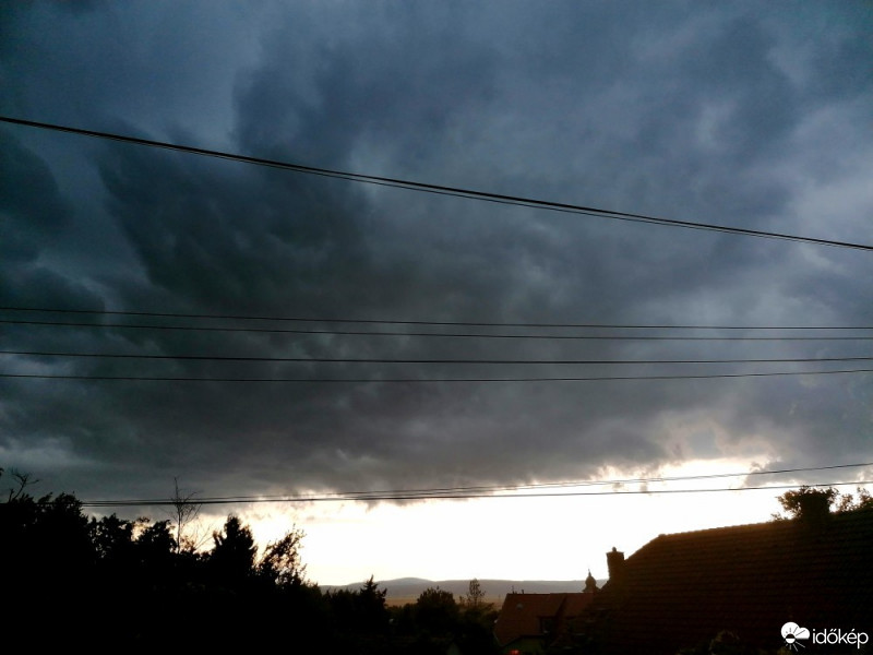 Észlelési fényképek