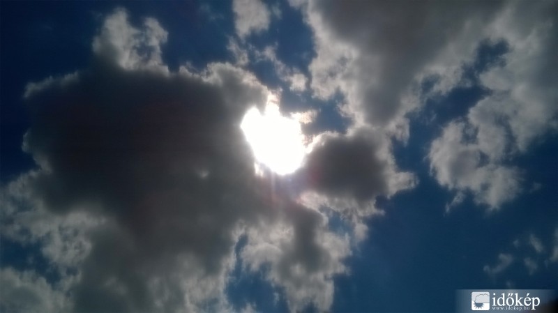 Észlelési fényképek