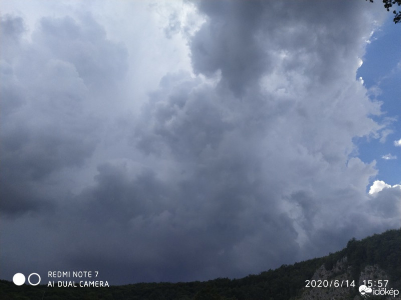 Észlelési fényképek