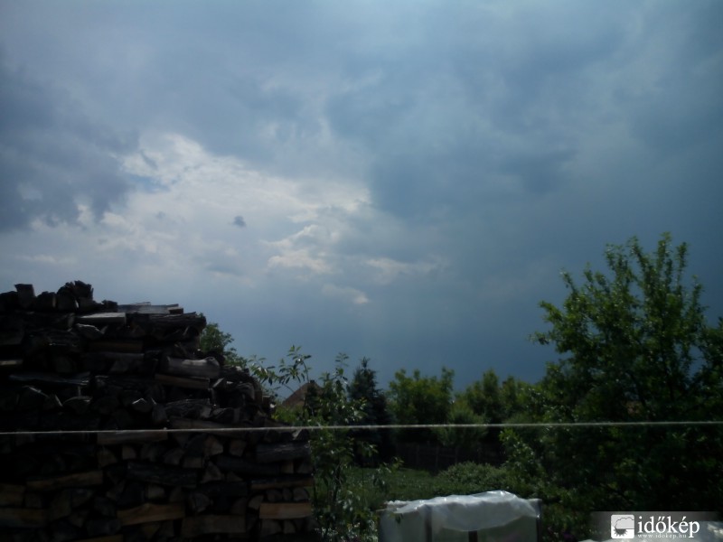 Észlelési fényképek