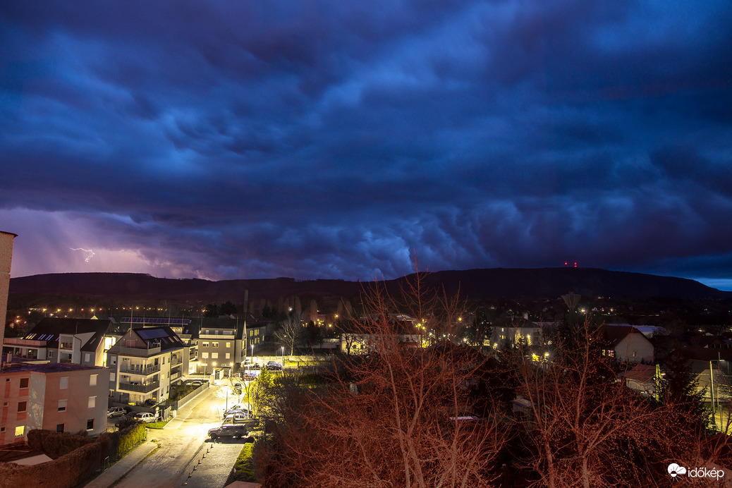 Észlelési fényképek