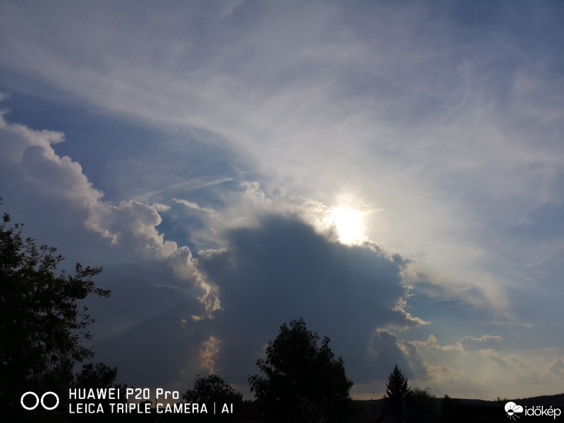 Észlelési fényképek