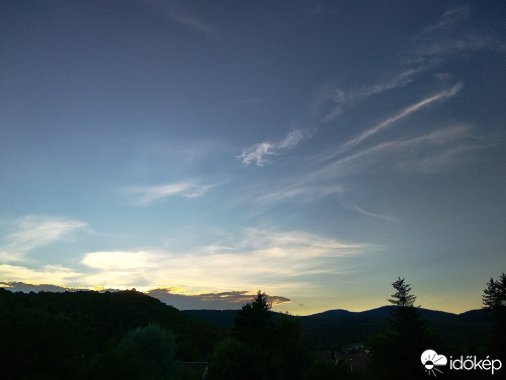 Észlelési fényképek