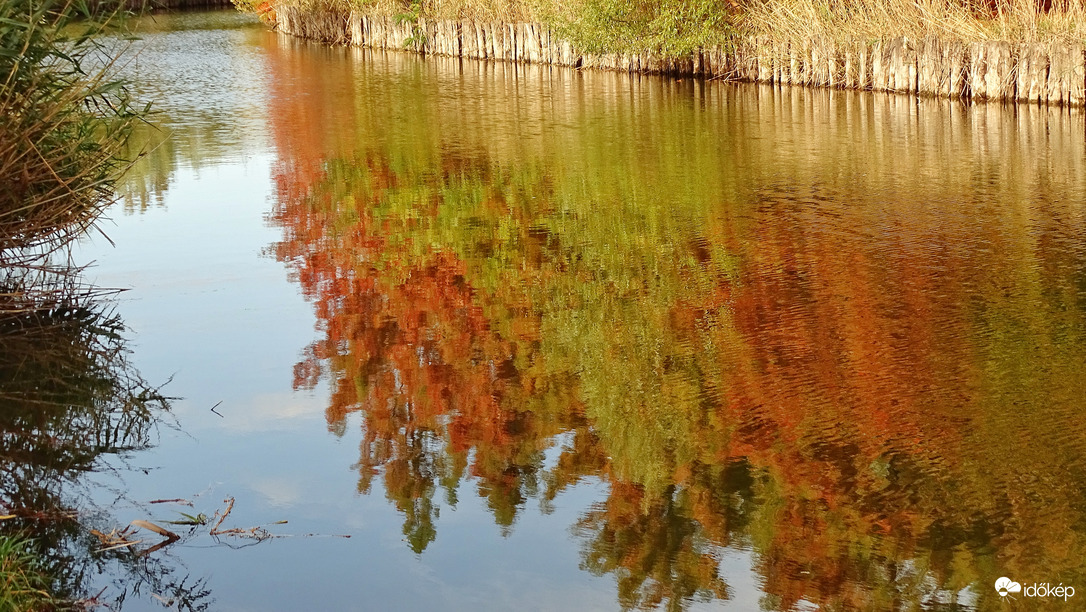 Őszi tükörkép 