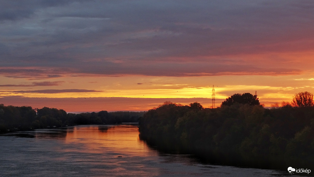 Tiszai napkelte, Szeged 