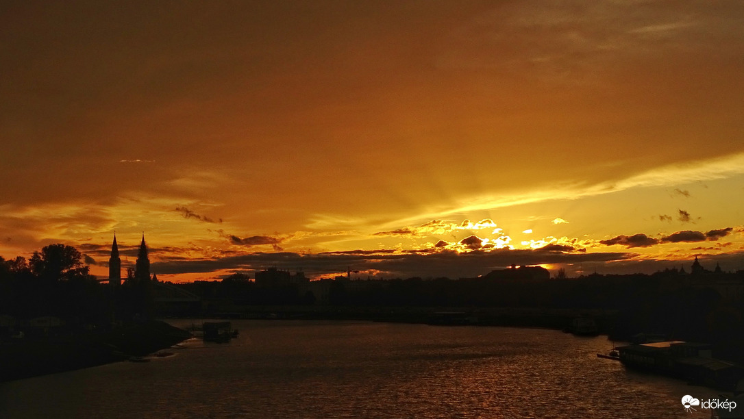Tiszai alkony