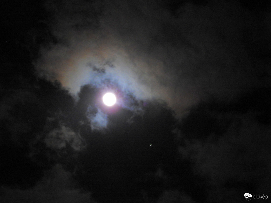 Hold és Jupiter együttállása :)