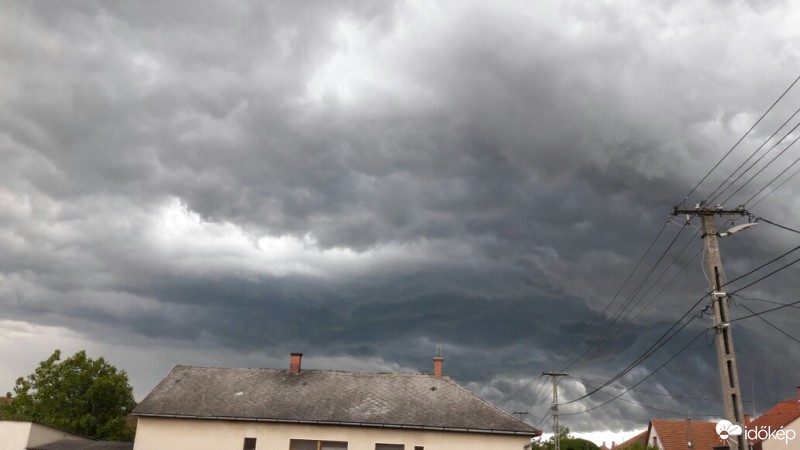 Észlelési fényképek