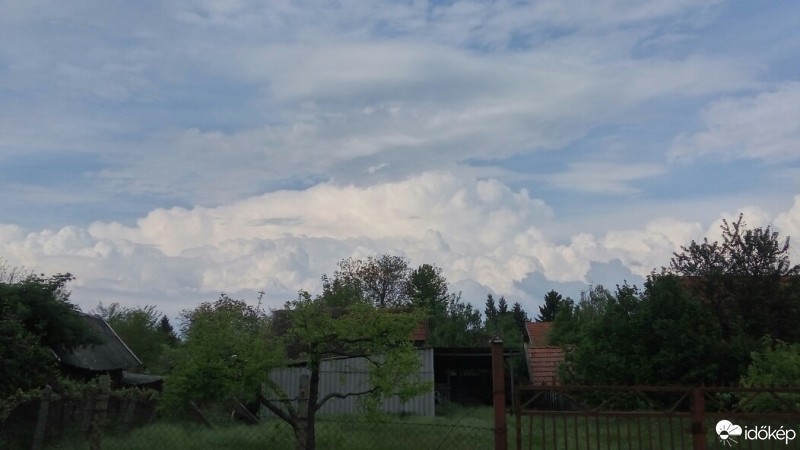 Észlelési fényképek