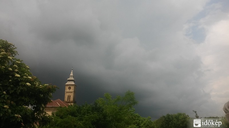 Észlelési fényképek