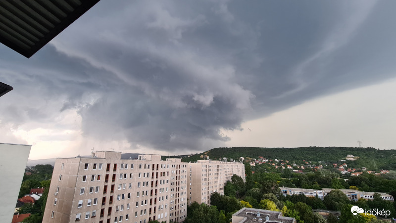 Észlelési fényképek