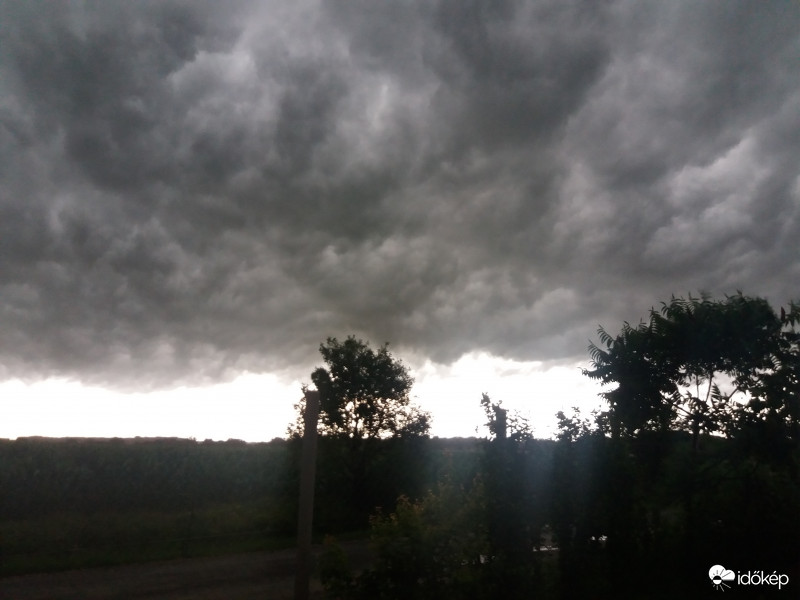 Észlelési fényképek