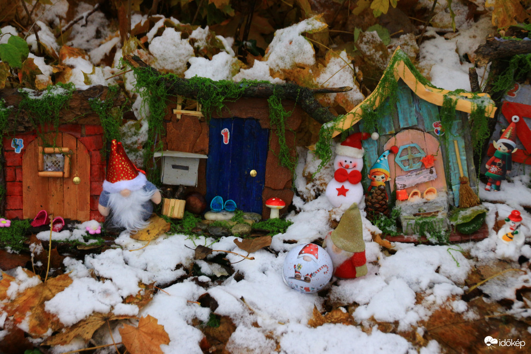 Manóházak  ahóban