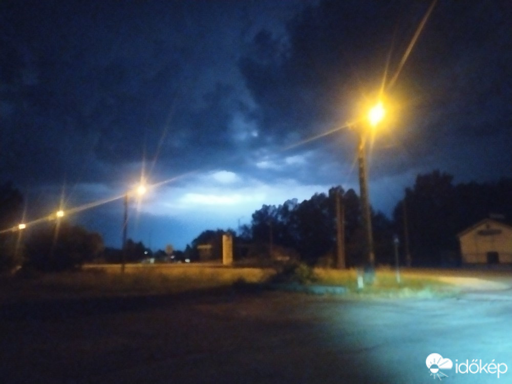 Észlelési fényképek