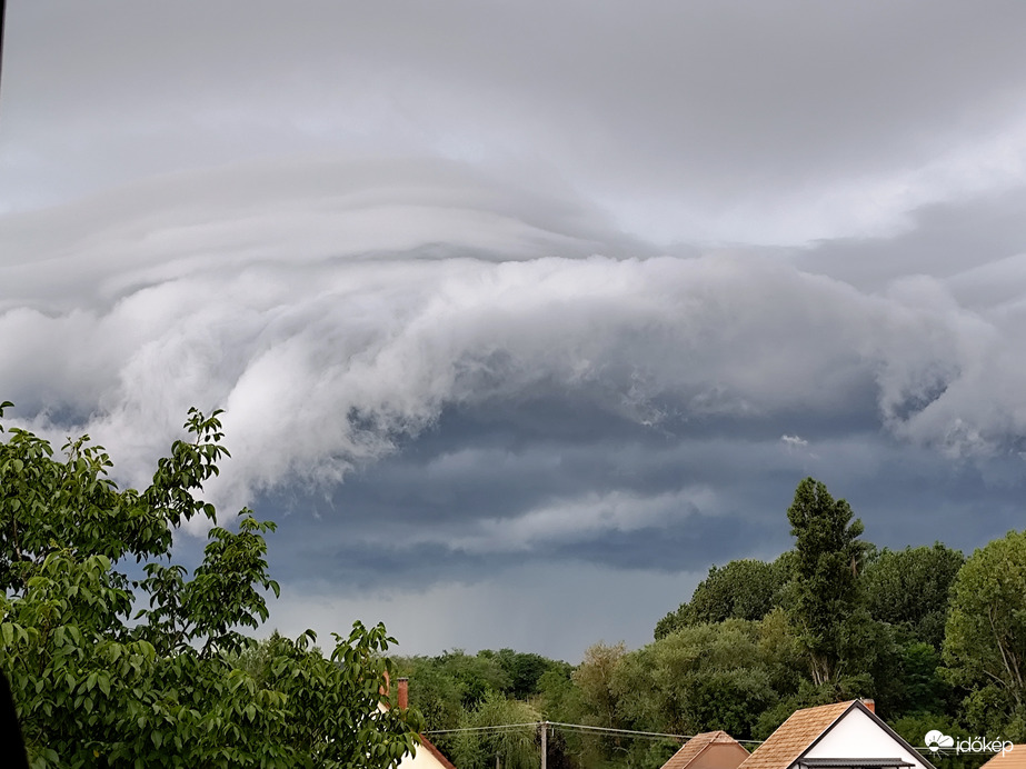 Észlelési fényképek