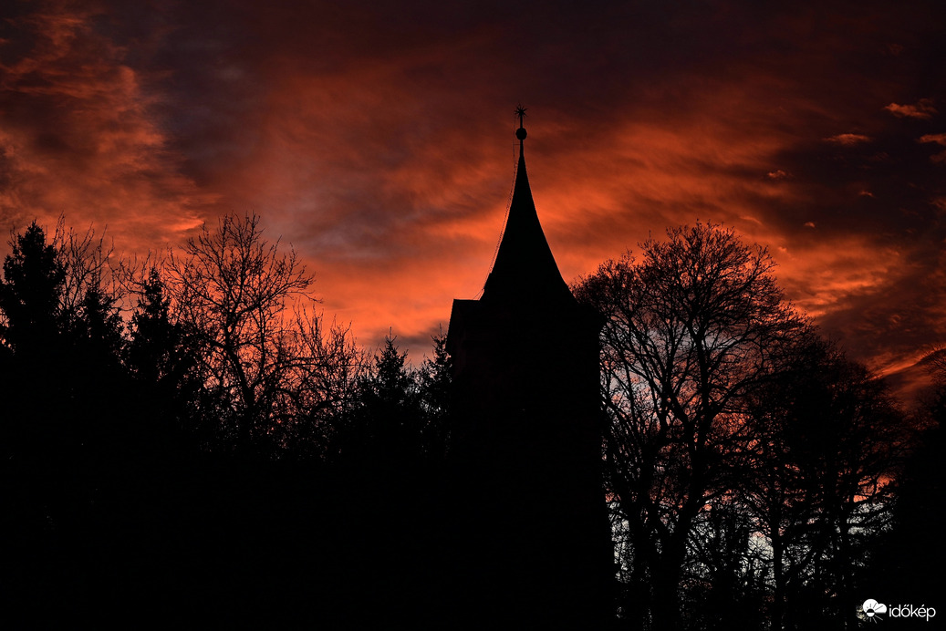 Égi színkavalkád.