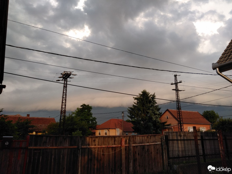 Észlelési fényképek