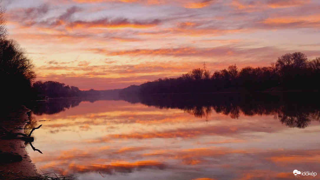 Napfelkelte Szeged.