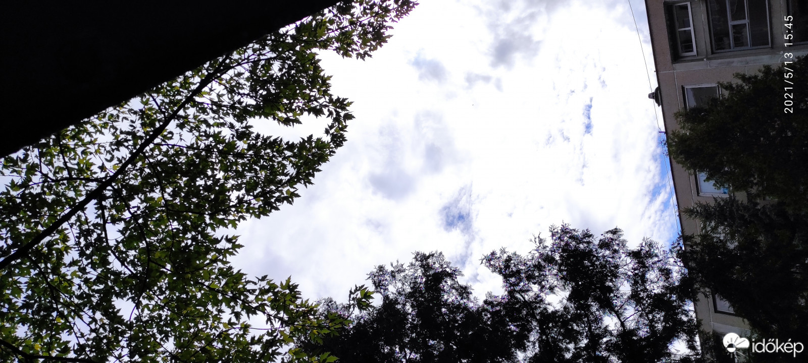 Észlelési fényképek