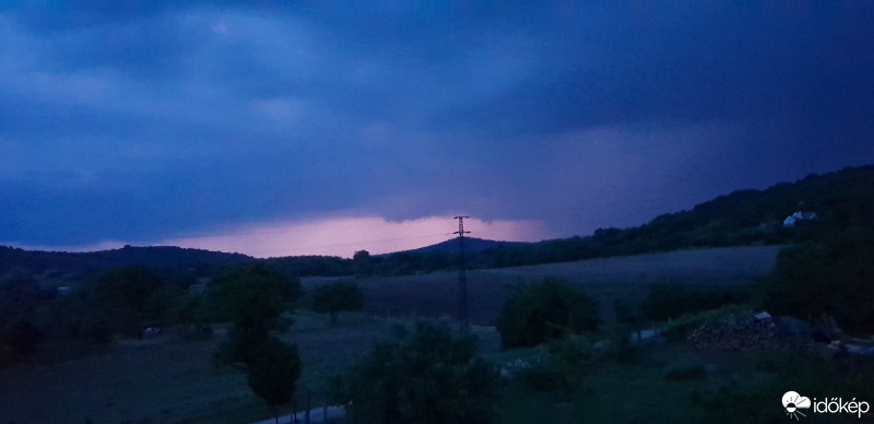 Észlelési fényképek