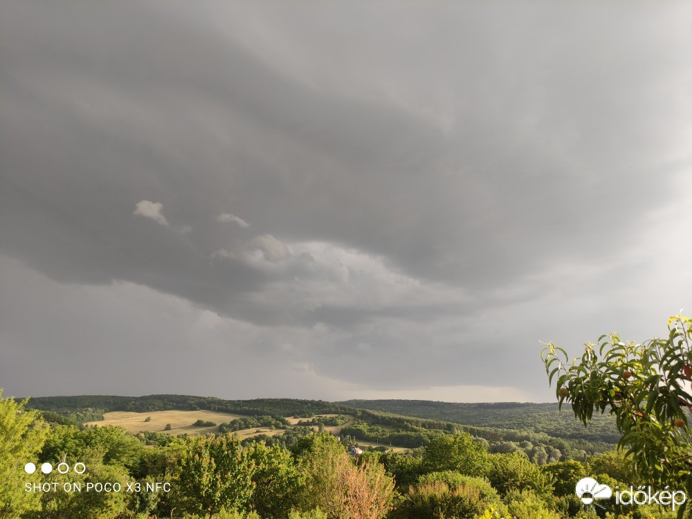 Észlelési fényképek