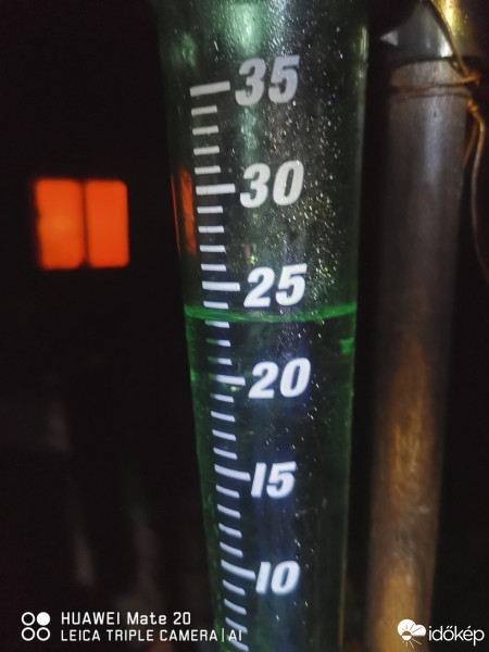 Észlelési fényképek