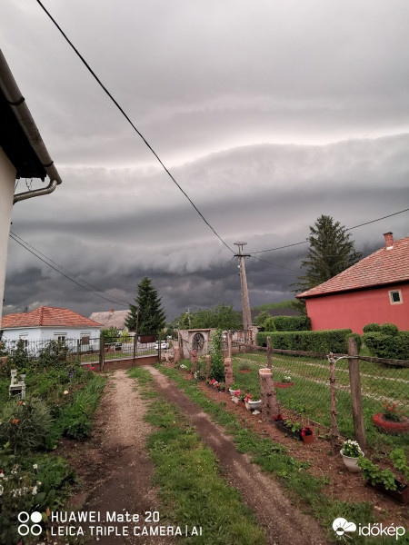 Észlelési fényképek