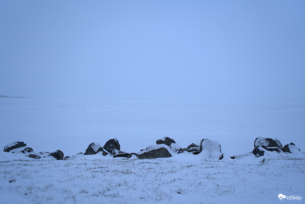 Ég és Víz egybemosódik