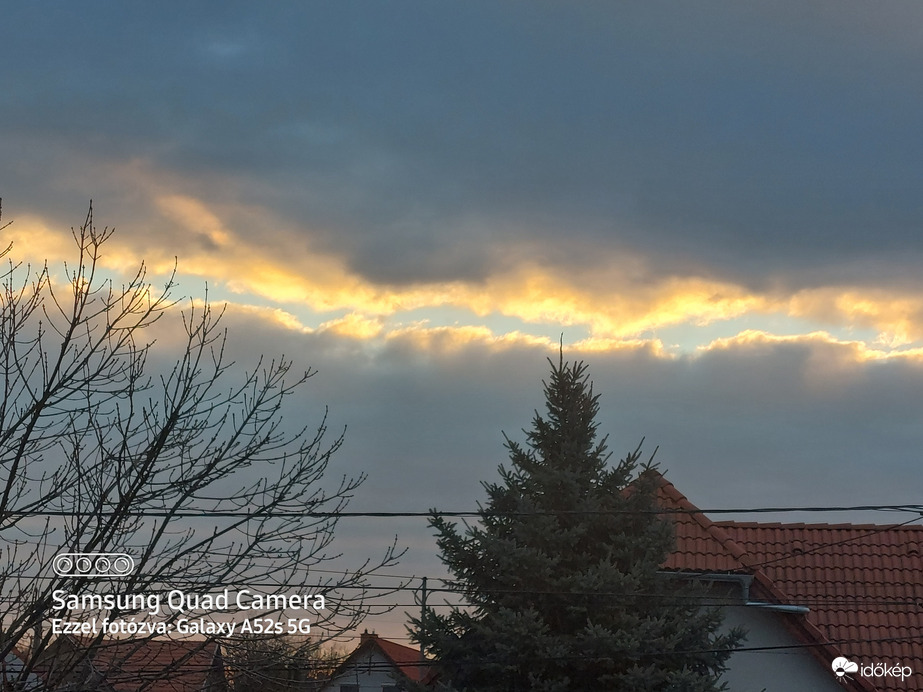 Észlelési fényképek