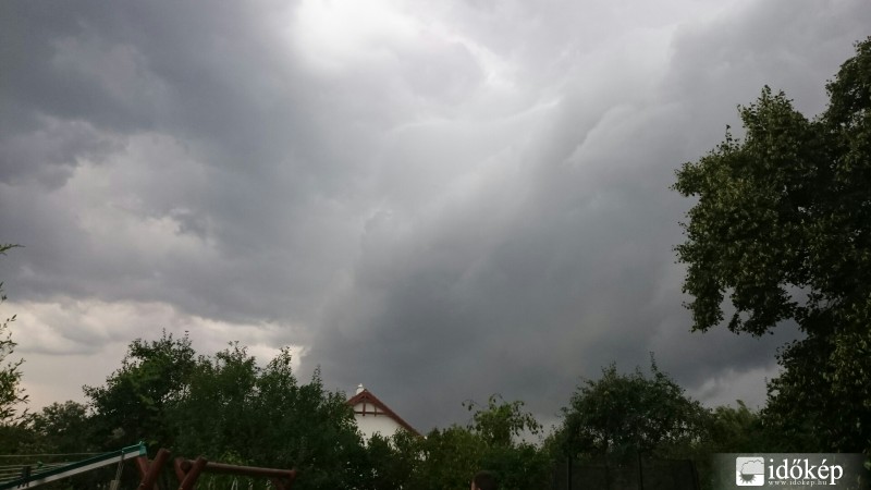 Észlelési fényképek