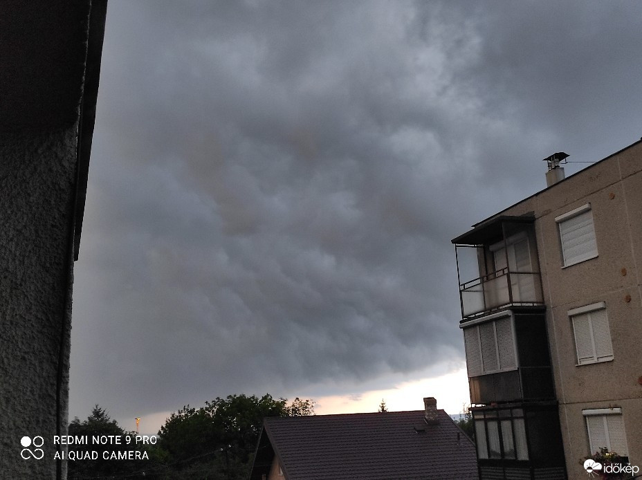 Észlelési fényképek