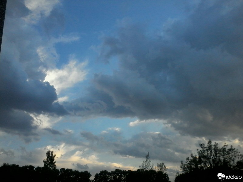 Észlelési fényképek