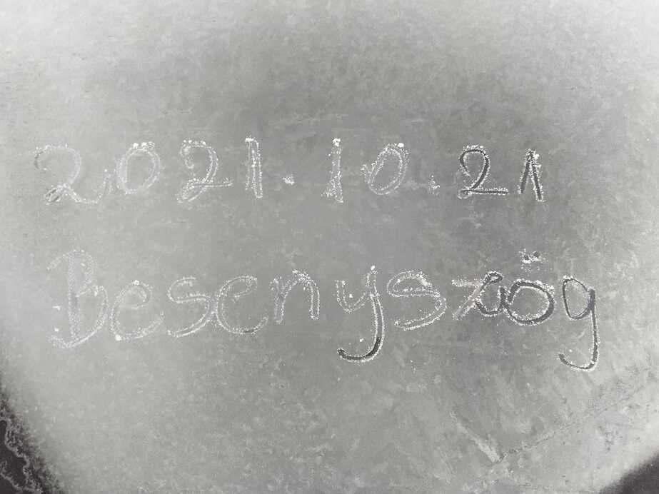 Észlelési fényképek