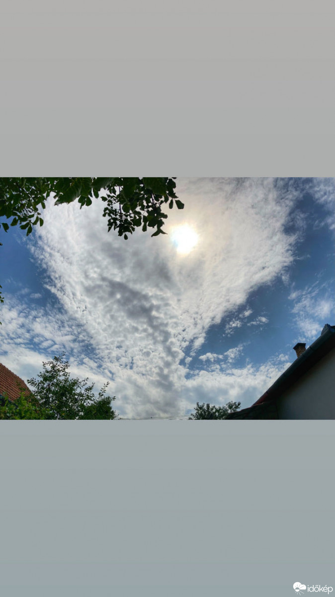 Észlelési fényképek