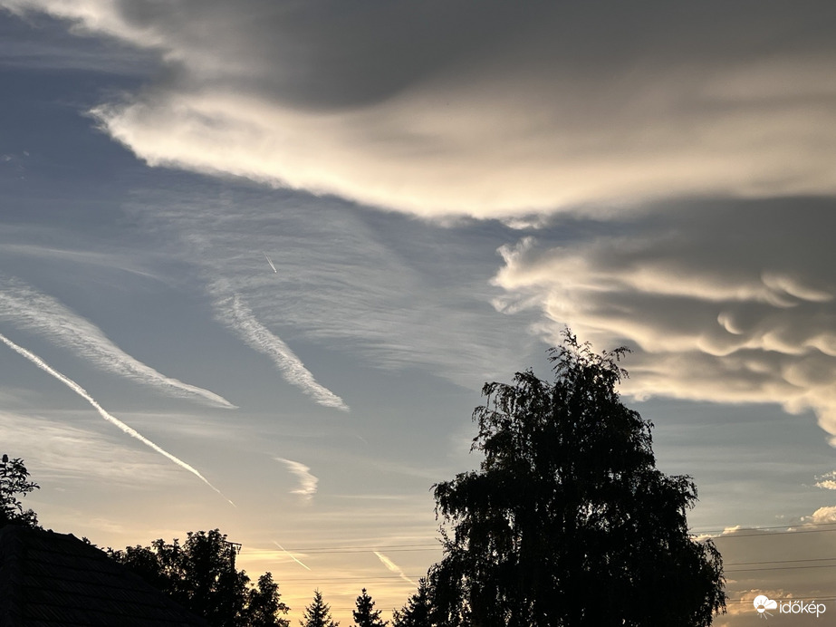 Észlelési fényképek