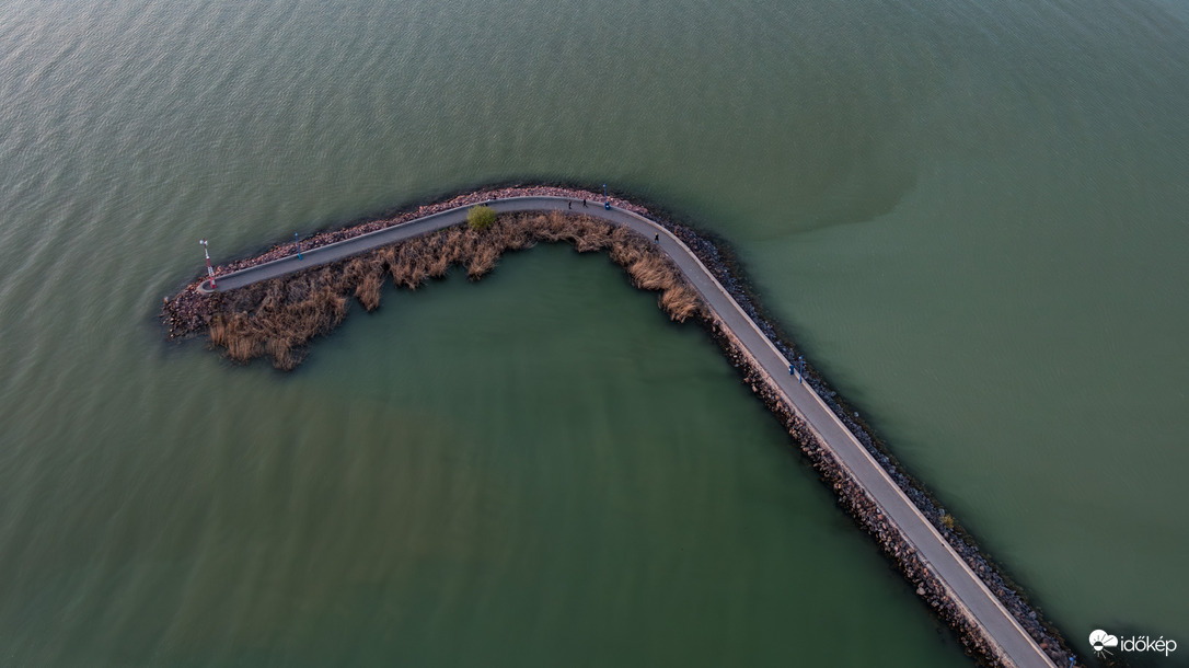 Balatonboglári kikötő