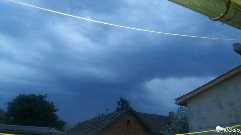 Észlelési fényképek