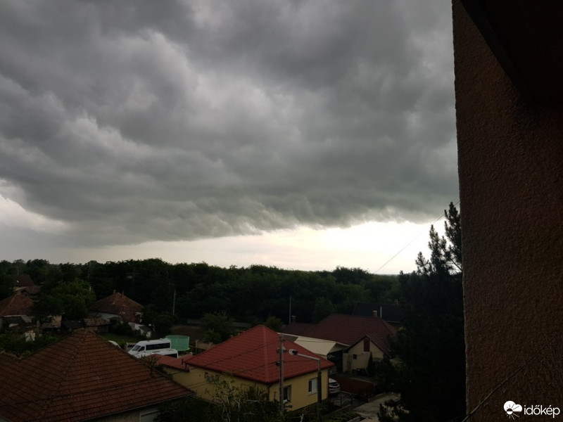 Észlelési fényképek