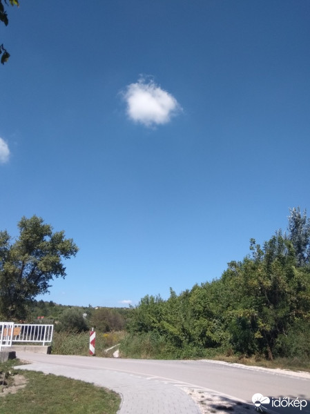 Észlelési fényképek