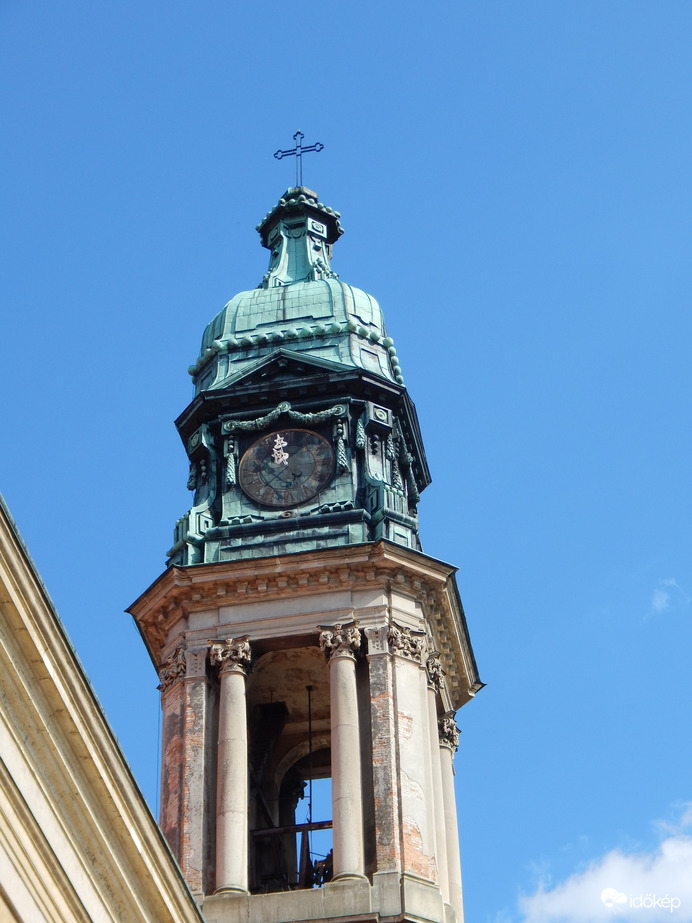 Pápai római katolikus templom