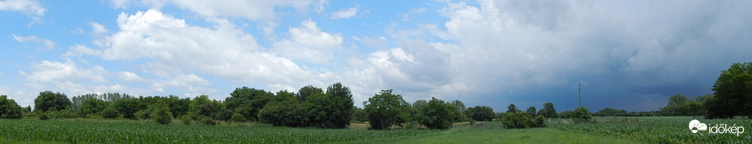 Panoráma kép a zivatarról