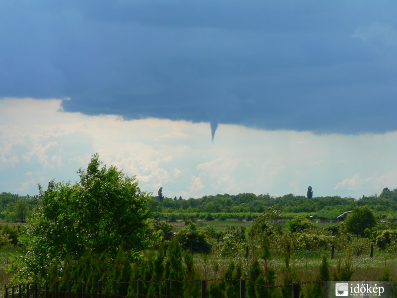 Tuba Nyíregyháza-Nyírszőlős felett